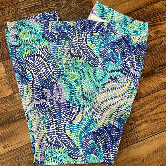 Lilly Pulitzer Pants - Lily Pulitzer Size 12 pants, NWOT